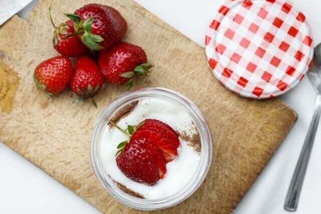 Strawberries & Cream Dream Bowl 