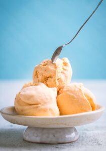 5 Easy Desserts Using Halo Top